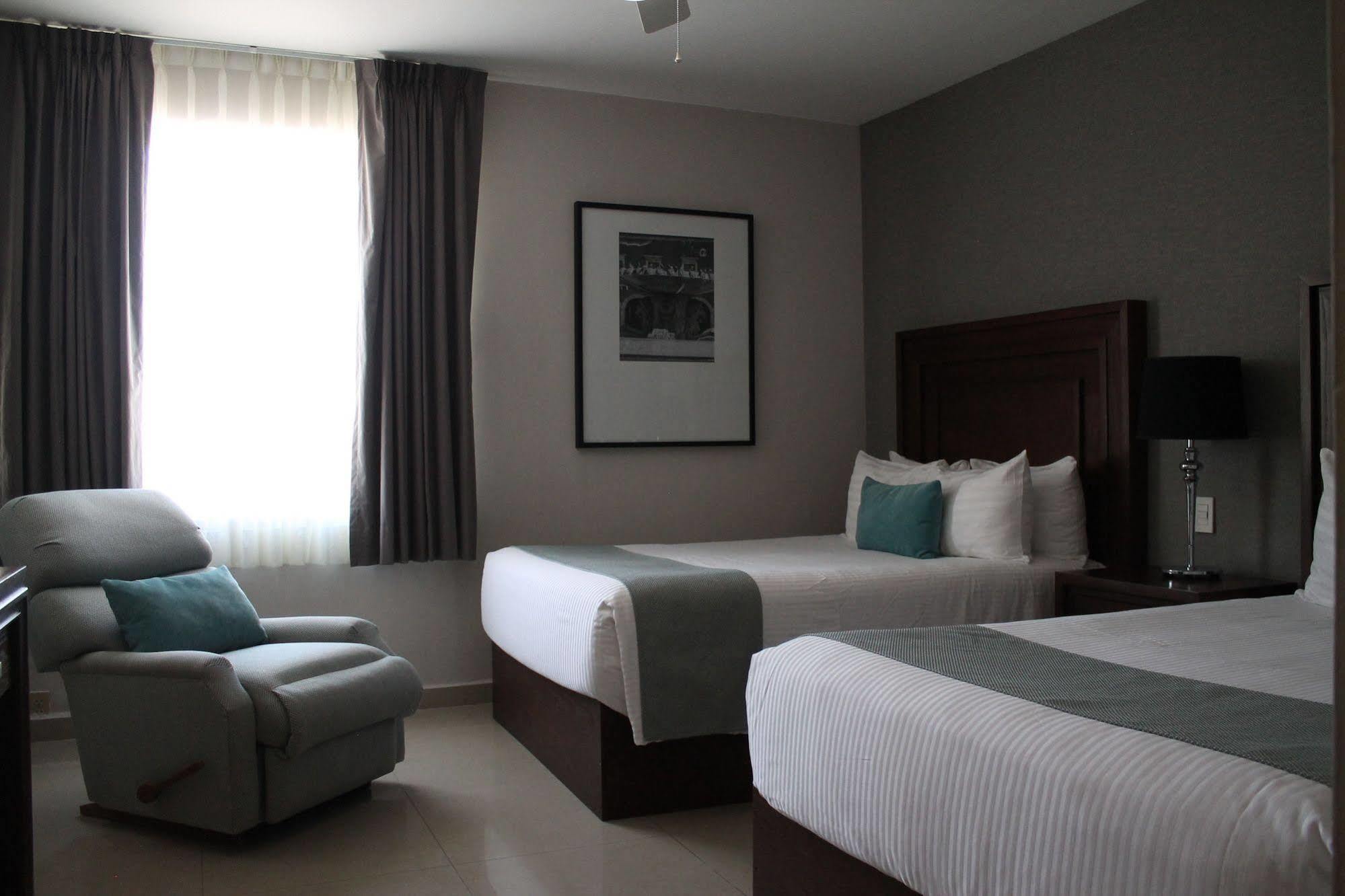 Hotel Suites Mexico Plaza Leon Campestre מראה חיצוני תמונה